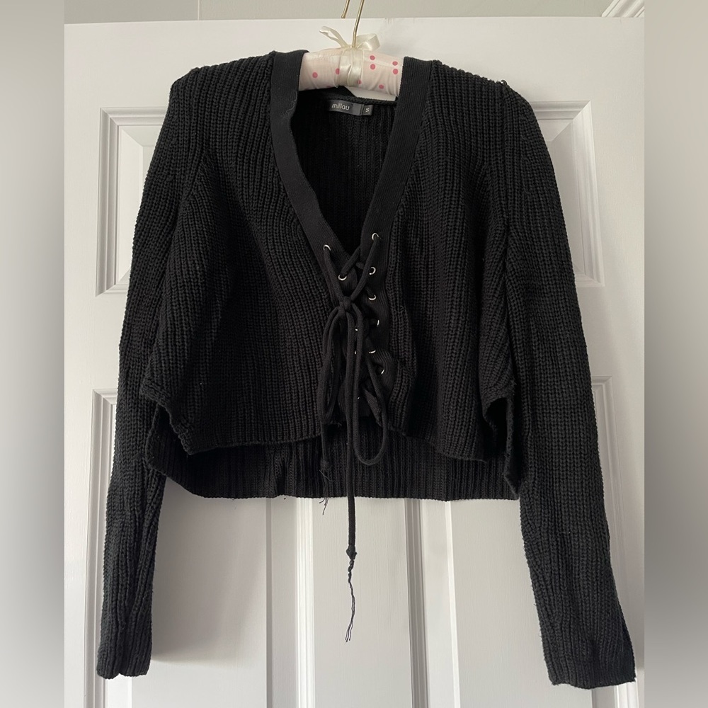 Cropped black knit sweater LF